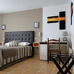 Cote Jardin Отель Commercy