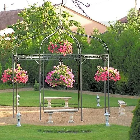 Cote Jardin