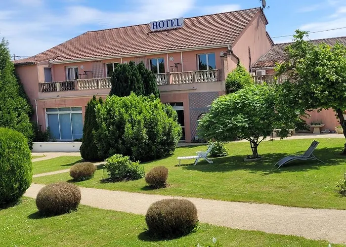 فندق Cote Jardin Commercy